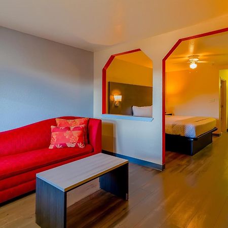 Oyo Hotel Yoakum West Exteriér fotografie