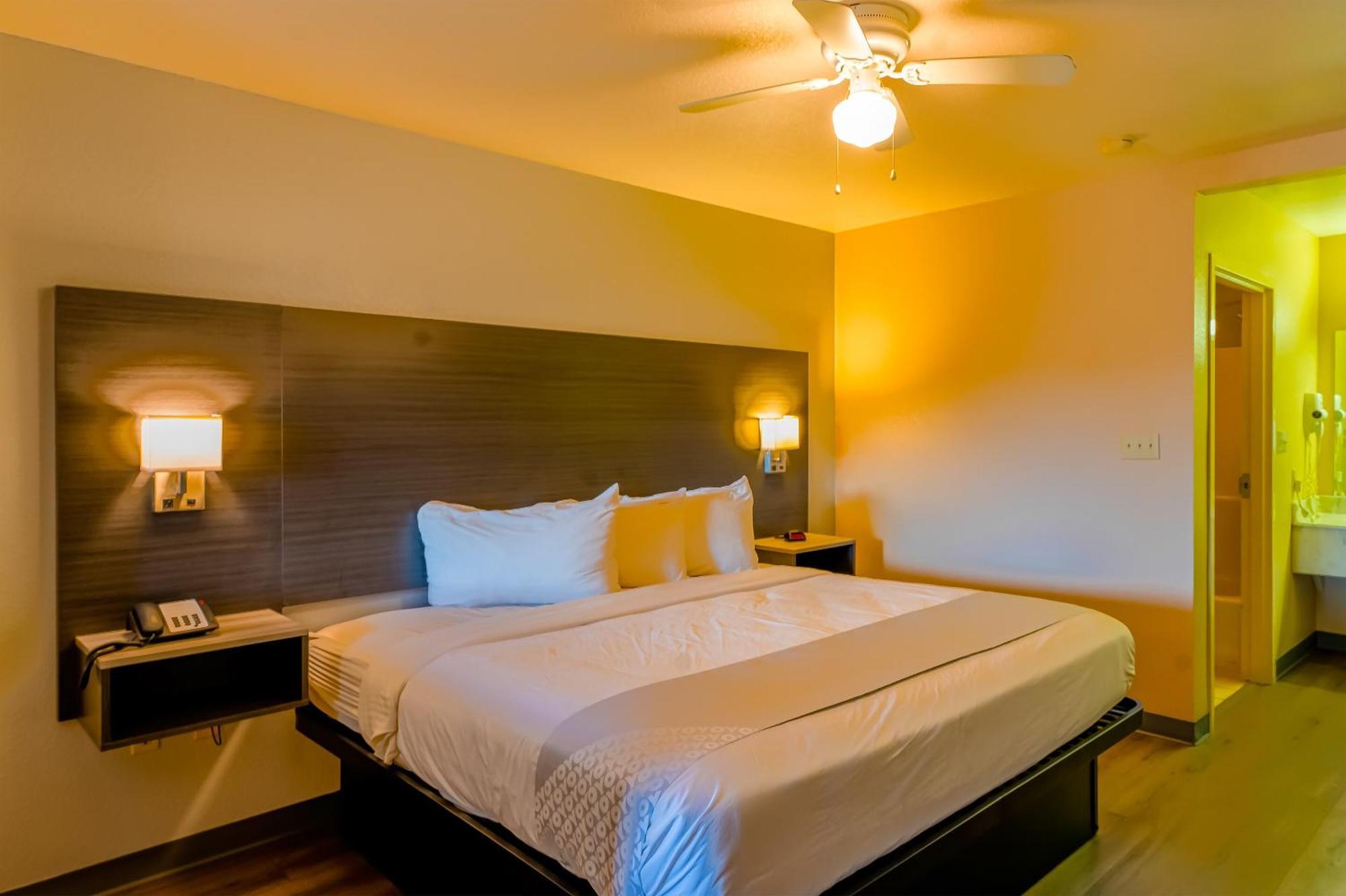 Oyo Hotel Yoakum West Exteriér fotografie
