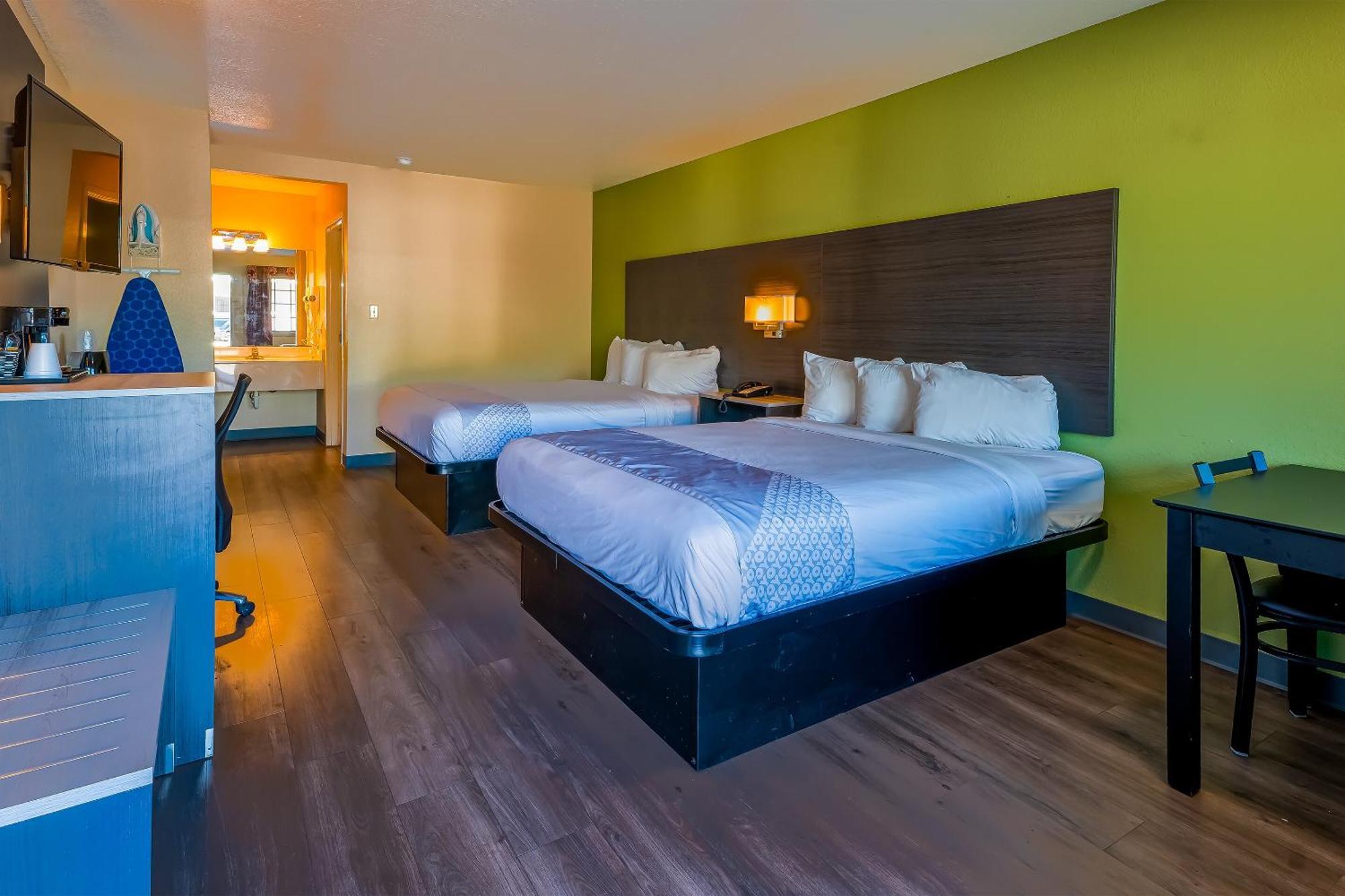 Oyo Hotel Yoakum West Exteriér fotografie