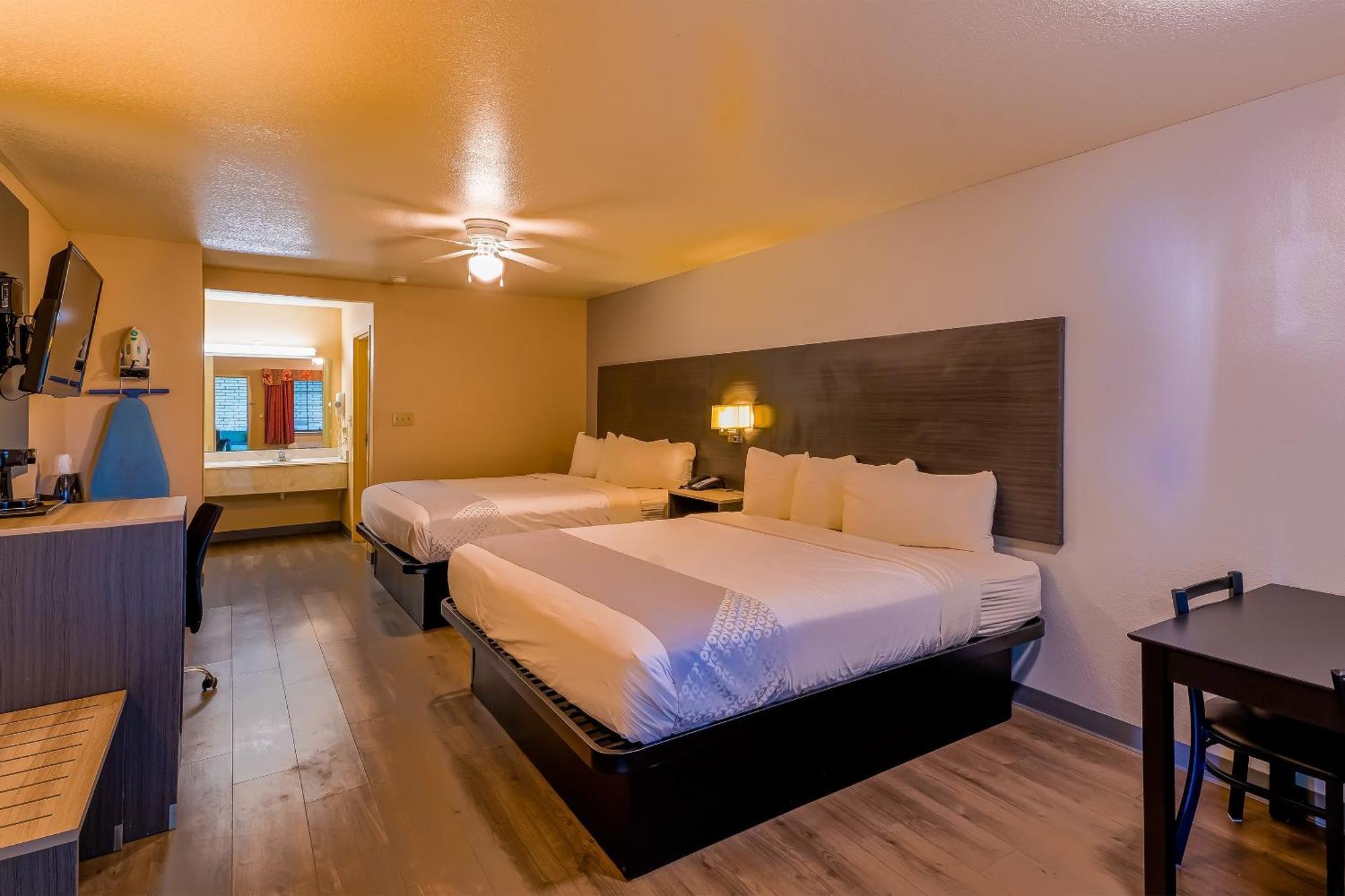 Oyo Hotel Yoakum West Exteriér fotografie